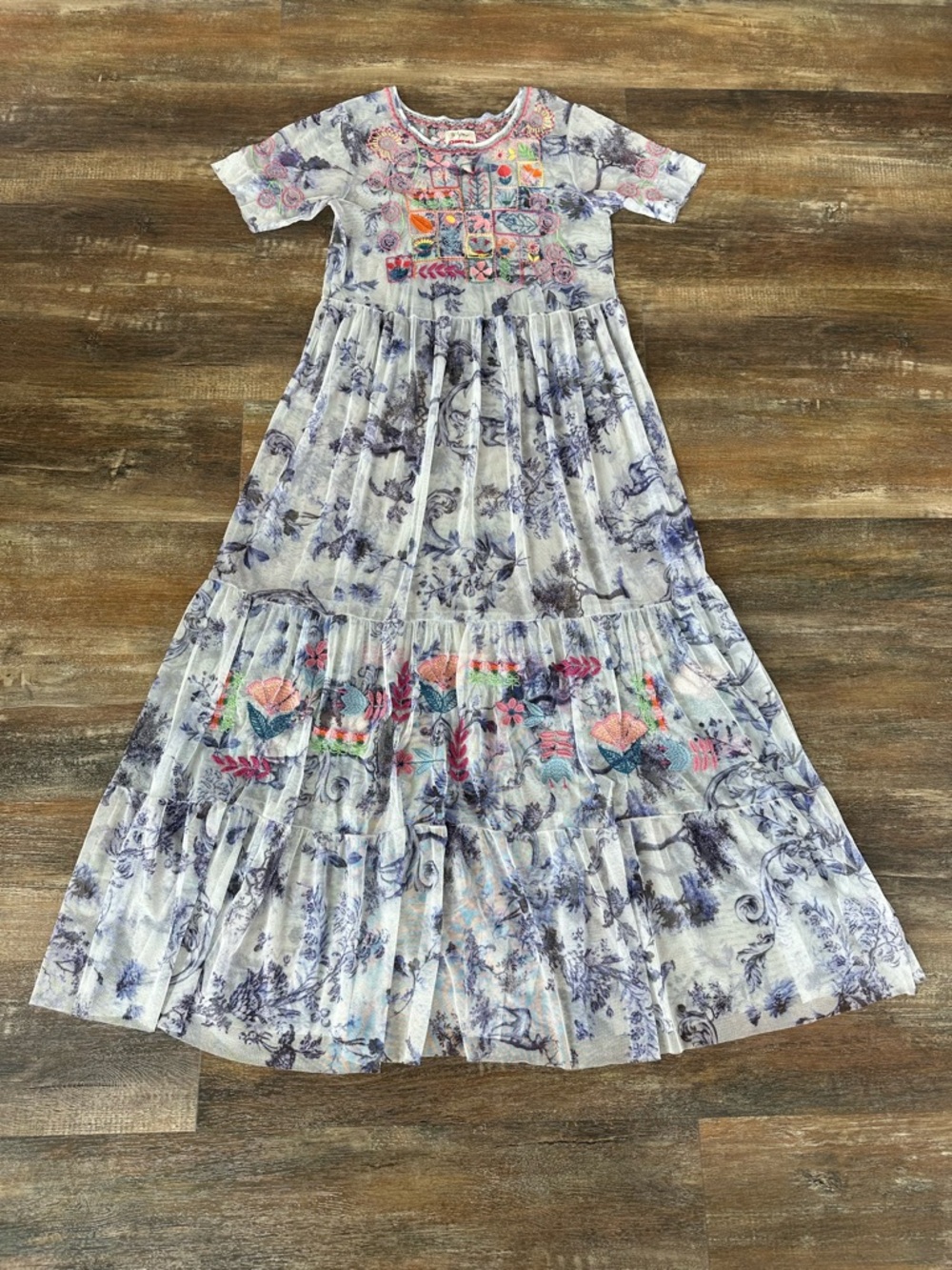 Johnny Was Biya Logan Tiered Maxi Dress Embroidered Size Medium - Picture 3 of 8